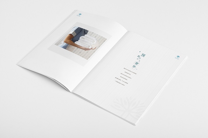 清爽簡約酒店宣傳畫冊設(shè)計(jì)6